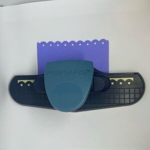 2” FISKARS Border Paper Punch